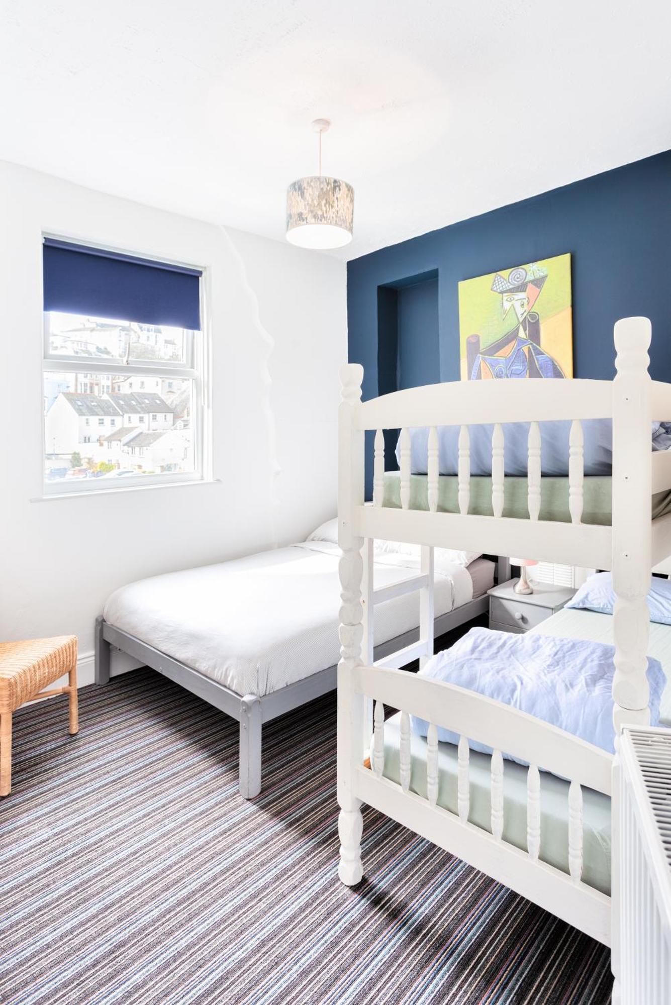 Ocean Backpackers Self-Catering Hostel Ilfracombe Dış mekan fotoğraf