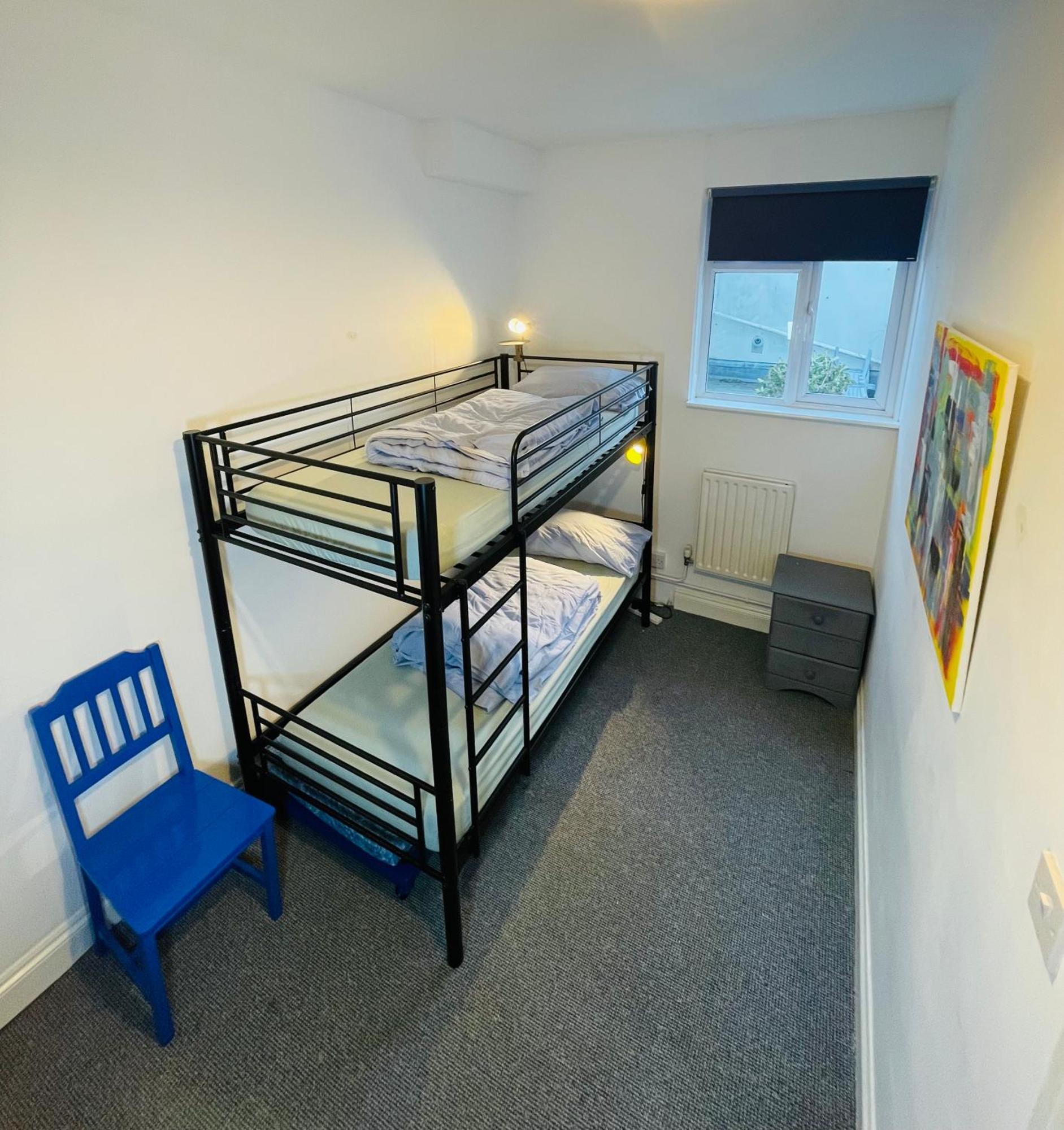 Ocean Backpackers Self-Catering Hostel Ilfracombe Dış mekan fotoğraf