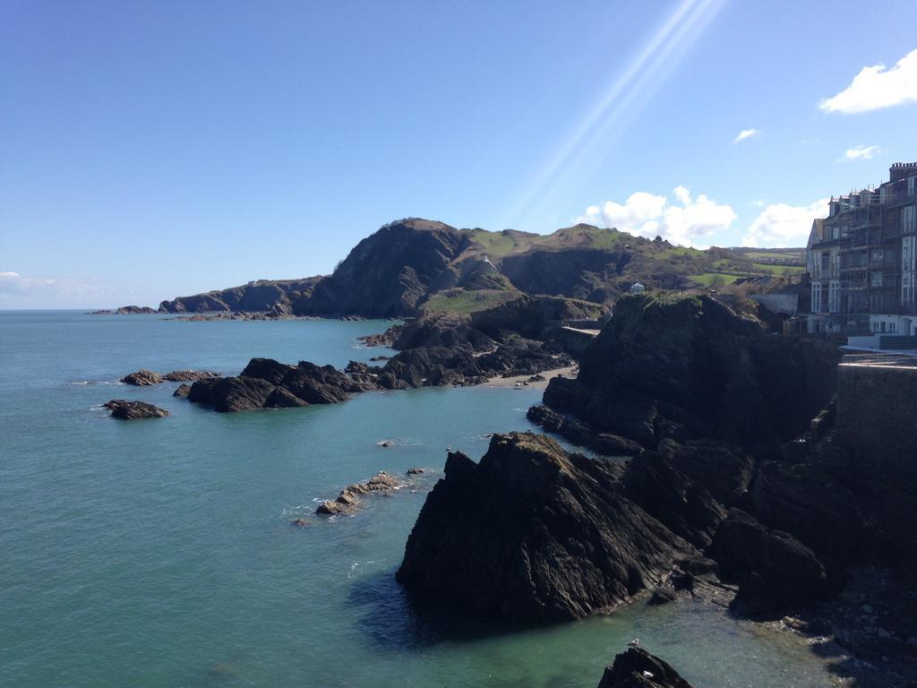 Ocean Backpackers Self-Catering Hostel Ilfracombe Dış mekan fotoğraf